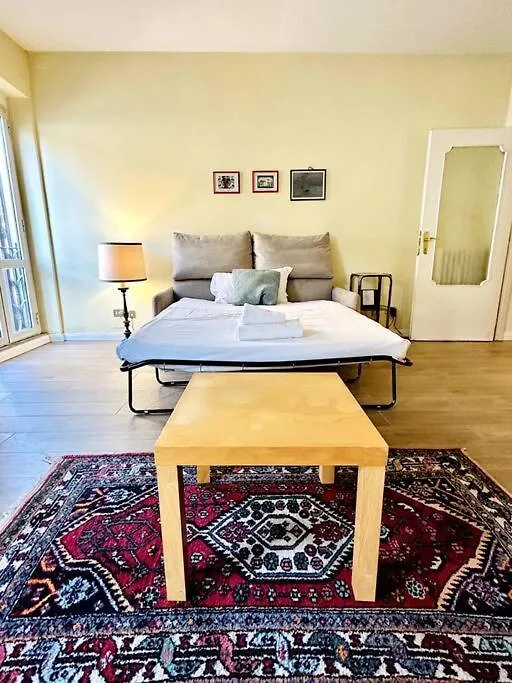 Apartamento Hostme Piazza Di Spagna Apartament Roma Italia